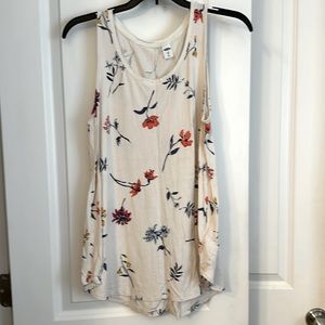 Ladies casual tank top